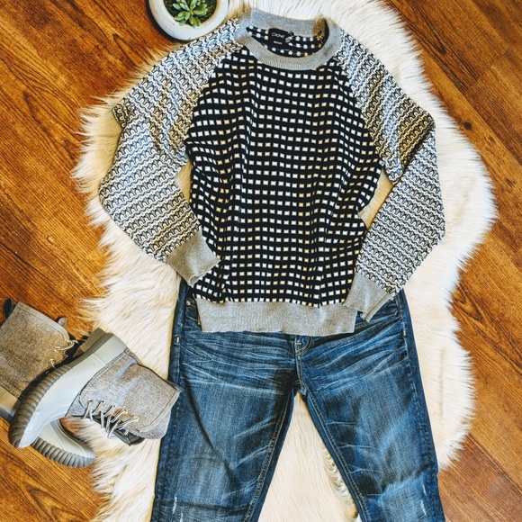 Cliche couture sweater - Picture 2 of 8